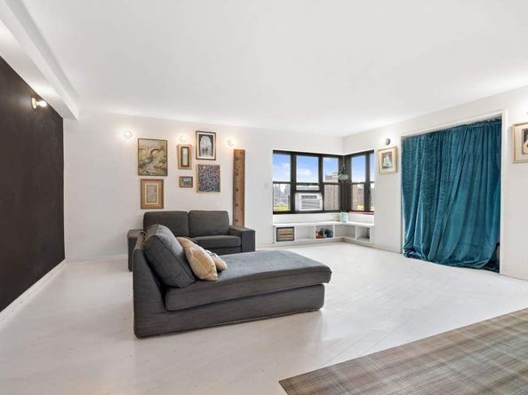 268 East Broadway A905, New York NY 10002