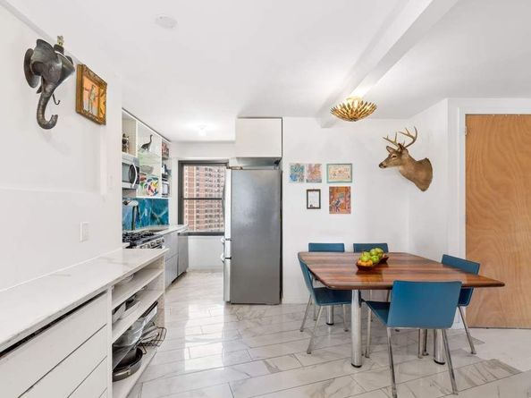 268 East Broadway A905, New York NY 10002