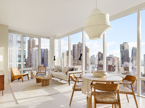 501 3rd Avenue 32B, New York NY 10016