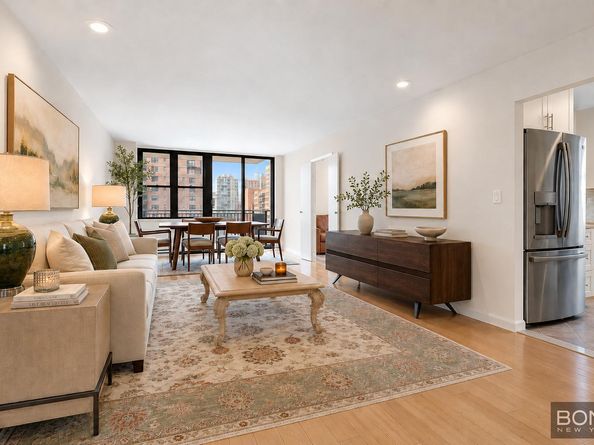 201 East 17th Street 14C, New York NY 10003