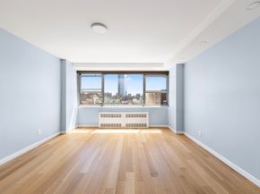 215 Park Row 12C, New York NY 10038