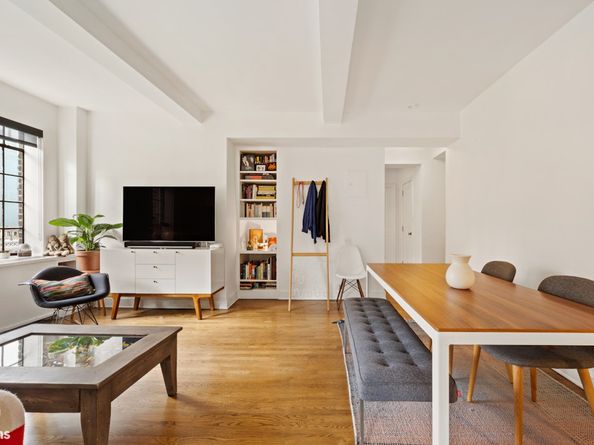 45 Tudor City Place 1117/1118, New York NY 10017