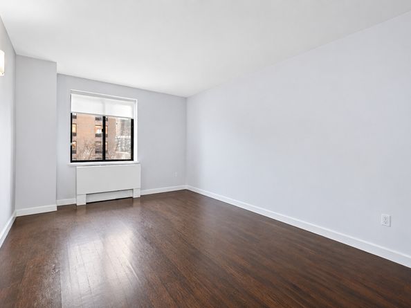 300 Rector Place 4O, New York NY 10280