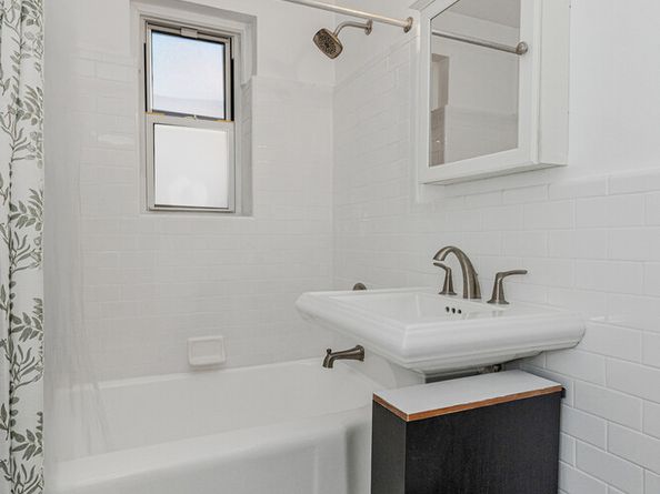 67-07 Yellowstone Boulevard 3H, Queens NY 11375