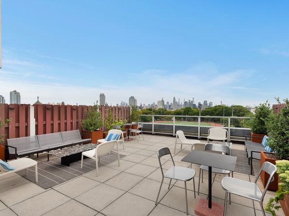 50 Bayard Street 1I, Brooklyn NY 11211