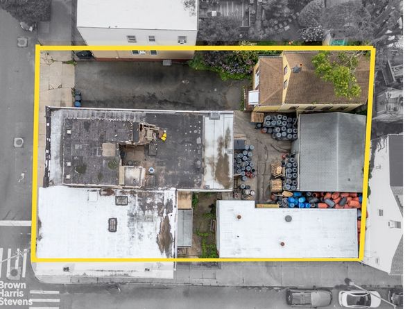 57-28 59th Street, Queens NY 11378