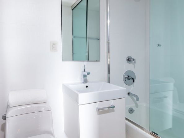 425 East 58th Street 30A, New York NY 10022