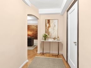215 East 73rd Street 3A, New York NY 10021