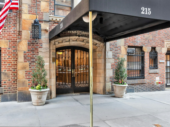 215 East 73rd Street 3A, New York NY 10021