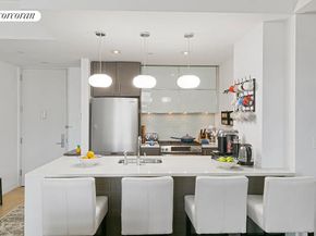 21-45 44th Drive 6B, Queens NY 11101