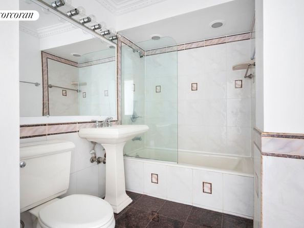 133 Barrow Street 3B, New York NY 10014
