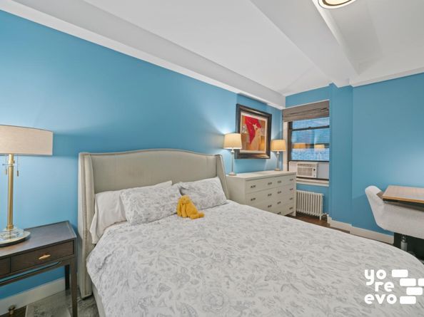 10 Mitchell Place 5B, New York NY 10017