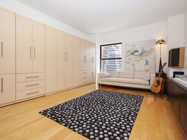 20 West Street 27E, New York NY 10004