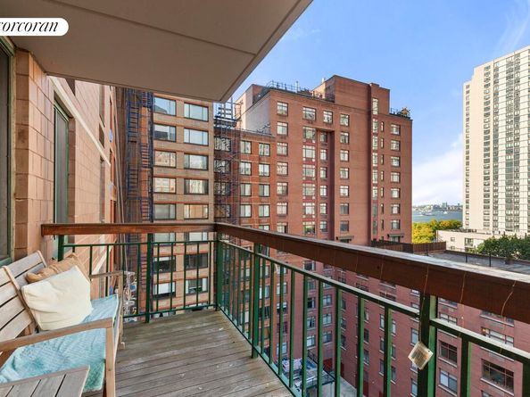333 Rector Place 1009, New York NY 10280