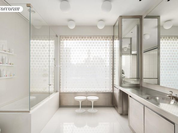 1 Sutton Place S PENTHOUSE, New York NY 10022