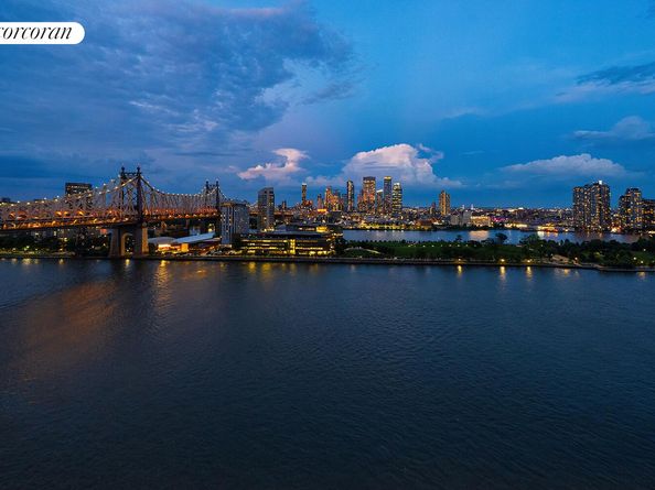 1 Sutton Place S PENTHOUSE, New York NY 10022