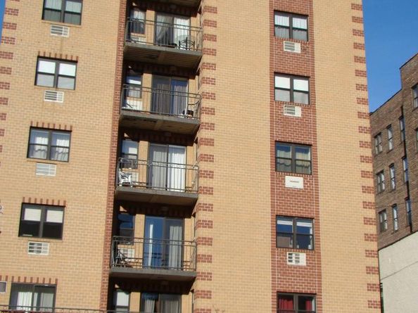 49-07 43rd Avenue 7F, Queens NY 11377