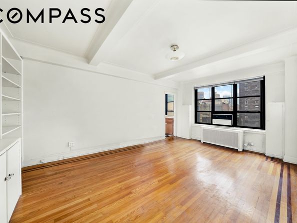 235 East 22nd Street 9M, New York NY 10010