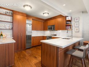31 West 16th Street 2, New York NY 10011