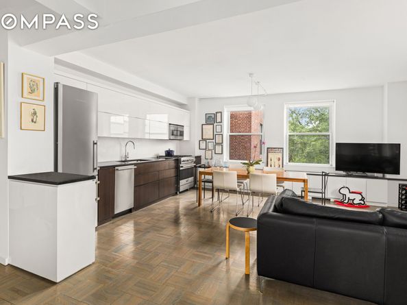 131 Ave B 4A, New York NY 10009