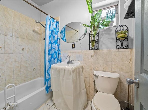 124 Grove Street 4, Brooklyn NY 11221