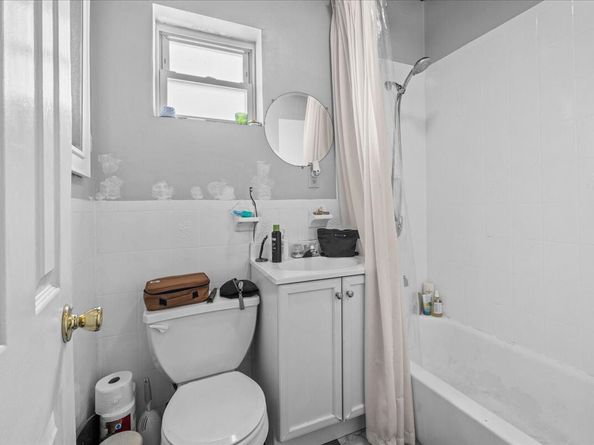 124 Grove Street 4, Brooklyn NY 11221