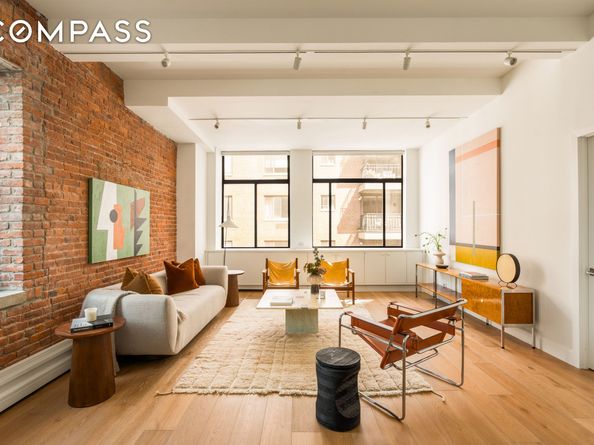 165 Perry Street 5A, New York NY 10014