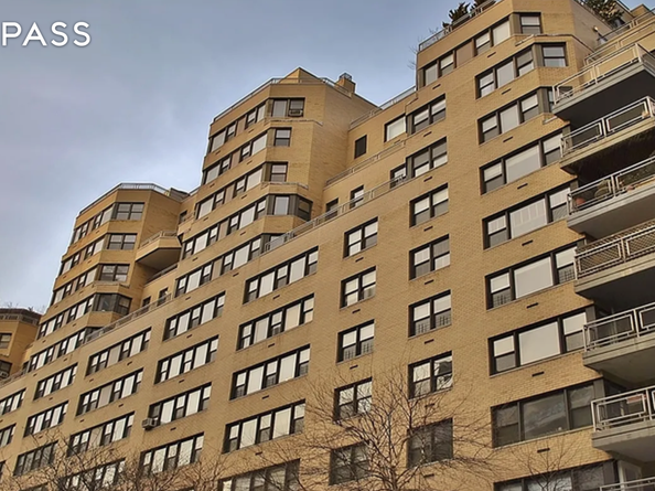 55 East 9th Street 4N, New York NY 10003