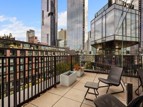 21-30 44th Drive 6A, Queens NY 11101