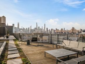 21-30 44th Drive 6A, Queens NY 11101