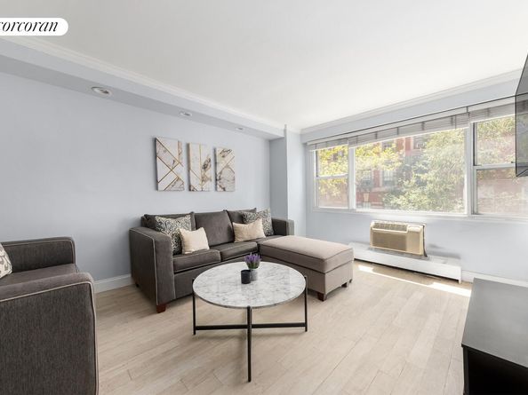 79 West 12th Street 3B, New York NY 10011