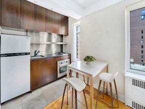 20 East 35th Street 10B, New York NY 10016