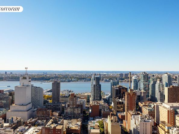 322 West 57th Street 30T, New York NY 10019
