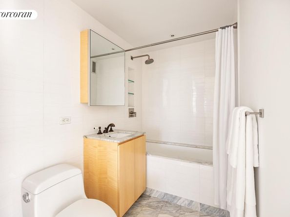 322 West 57th Street 30T, New York NY 10019