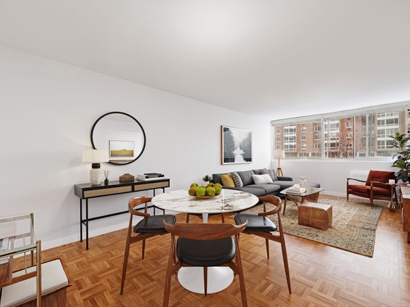 595 Main Street 815, New York NY 10044