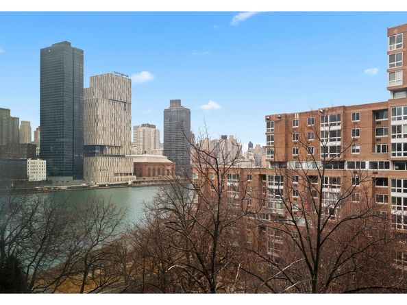 595 Main Street 815, New York NY 10044