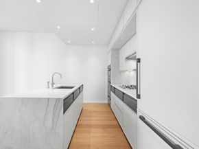 5 Beekman Street 22C, New York NY 10038