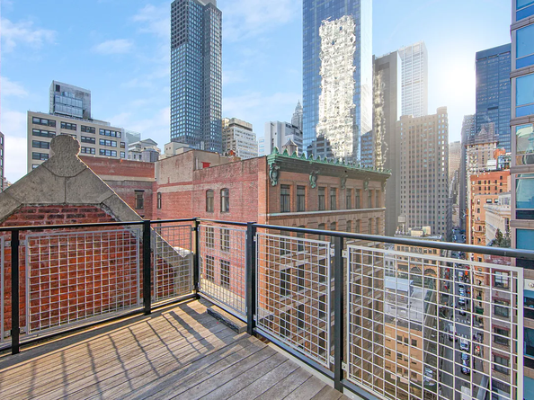 5 Beekman Street 22C, New York NY 10038