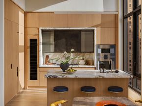 135 East 47th Street PHB, New York NY 10017