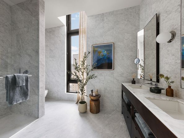 135 East 47th Street PHB, New York NY 10017