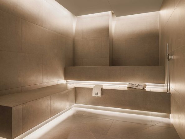 135 East 47th Street PHB, New York NY 10017