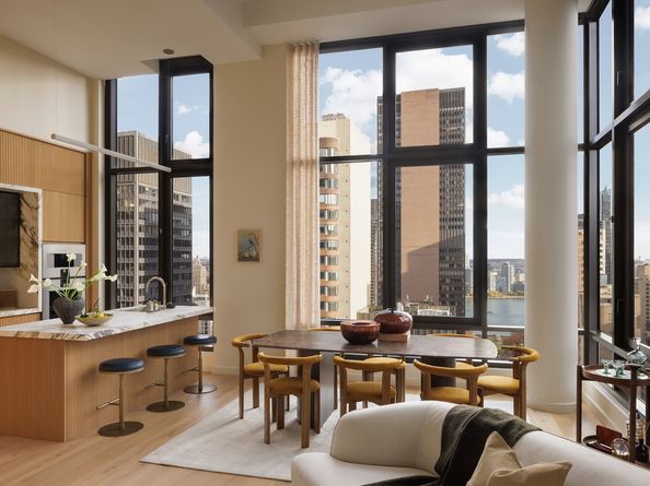 135 East 47th Street PHB, New York NY 10017