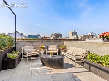 744 Park Place