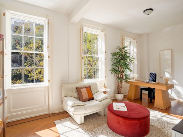 143 East 19th Street, New York NY 10003