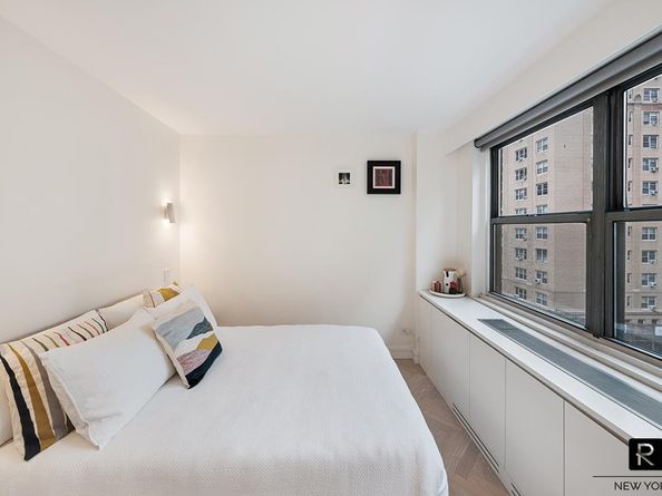 132 East 35th Street 5D, New York NY 10016