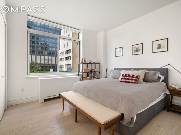 212 East 57th Street 11A, New York NY 10022