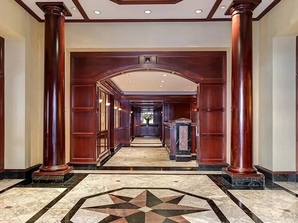 170 East 87th Street E14A, New York NY 10128