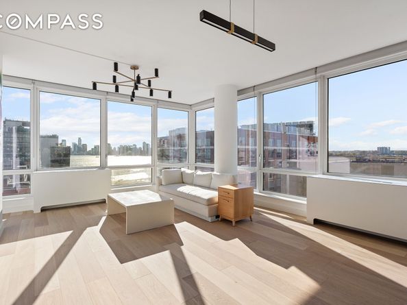 450 West 17th Street 1709, New York NY 10011