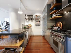 60 Broadway 4Q, Brooklyn NY 11249