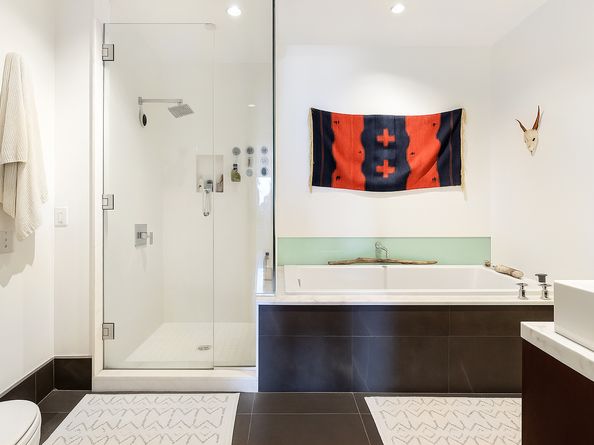60 Broadway 4Q, Brooklyn NY 11249